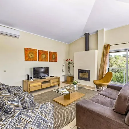 빌라 Casa Petunia By